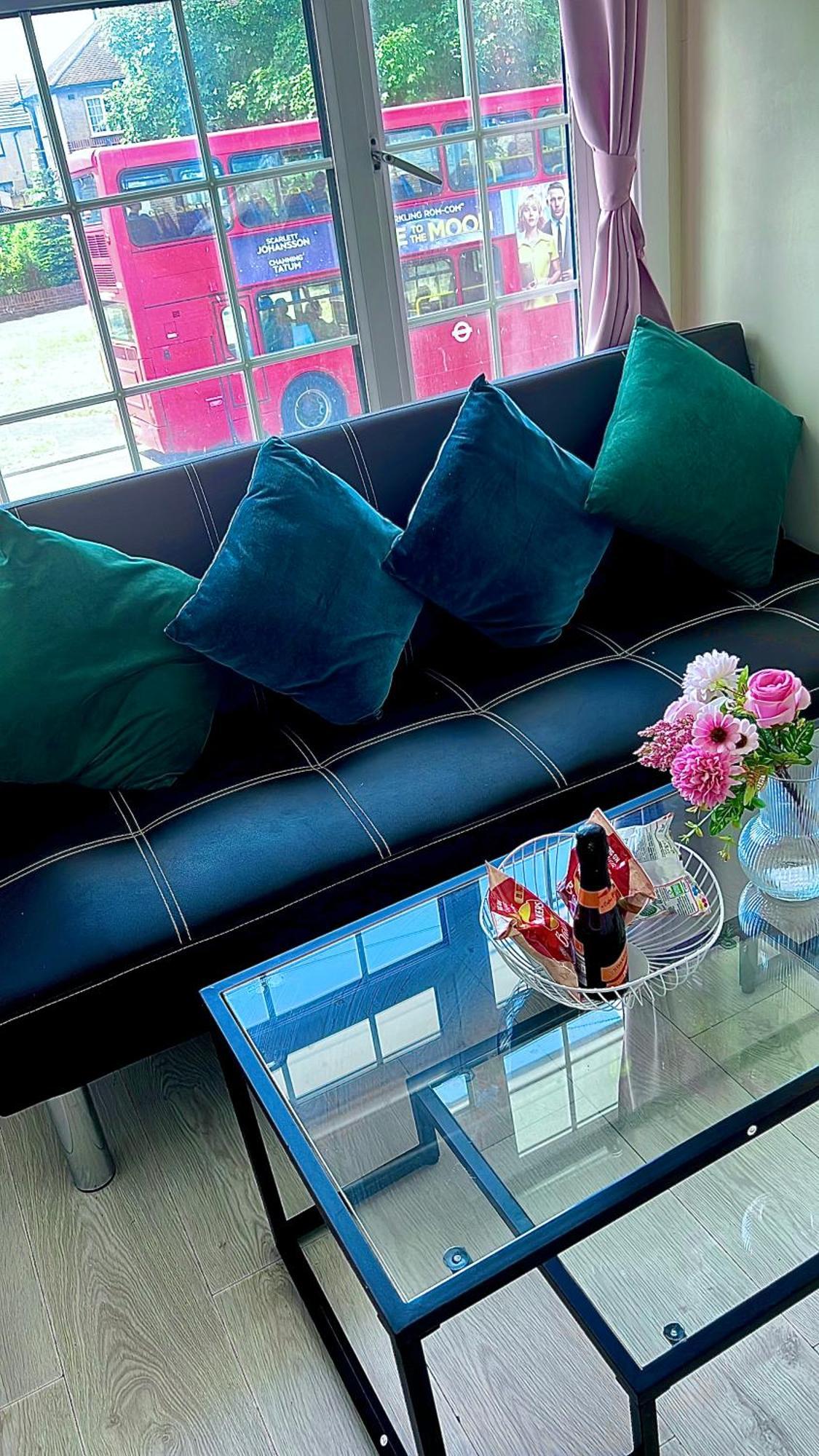 Appartement Cosy Private Flat In London, Free Parking On Premise à Carshalton Extérieur photo